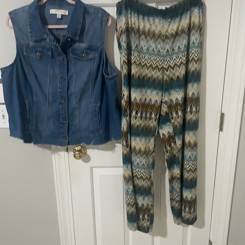 Pallazzo pants 1x with denim vest 18/20
